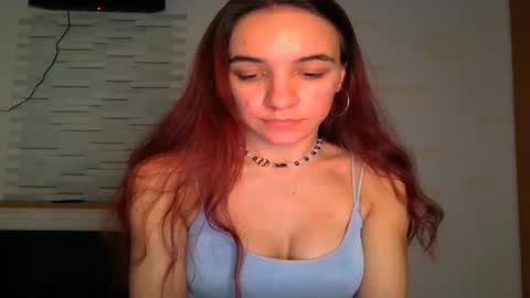 ms_sophiee online show from 12/21/24, 04:46