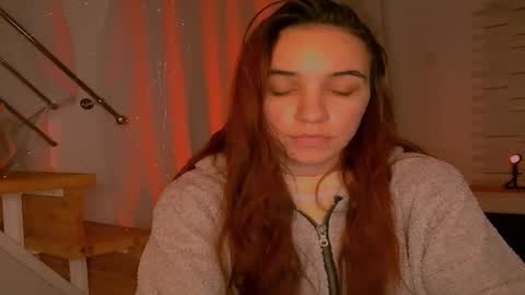 ms_sophiee online show from 12/28/24, 06:18