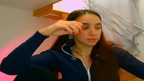 ms_sophiee online show from 01/09/25, 11:02