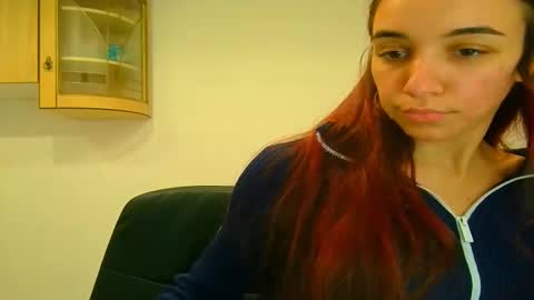 ms_sophiee online show from 01/23/25, 05:10