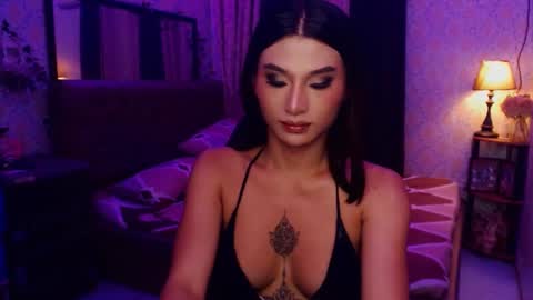 Snapshot of msasianbigcockts chatting on 12/26/24, 09:01 Thea online show from 12/26/24, 09:01