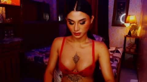 Snapshot of msasianbigcockts chatting on 03/05/25, 01:10 Thea online show from 03/05/25, 01:10