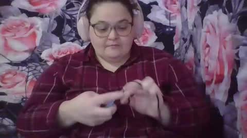 Ms. Cami Rose online show from 11/17/25, 10:04