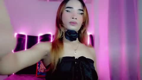 mscherry_ online show from 01/07/26, 05:21