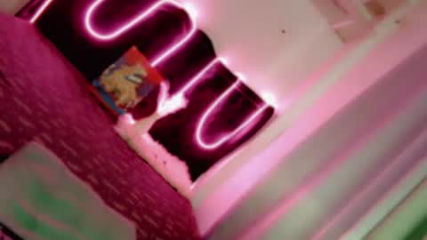 mscherry_ online show from 01/08/26, 04:48