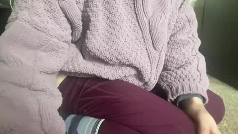 Snapshot of msduss351 chatting on 01/10/25, 02:23 msduss351 online show from 01/10/25, 02:23