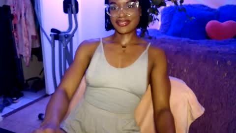 Snapshot of msemonibrown chatting on 05/05/26, 05:26 CocoSage online show from 05/05/26, 05:26