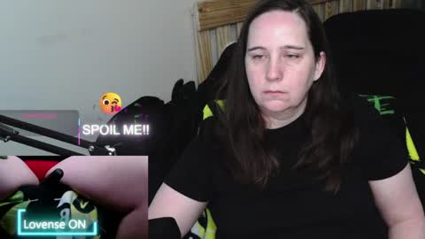 Snapshot of msgamergirl69 chatting on 04/16/26, 09:21 MsGamerGirl69 online show from 04/16/26, 09:21