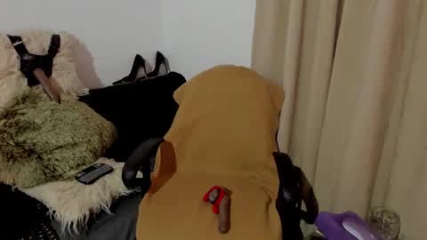 Miss Justine online show from 01/18/25, 01:52