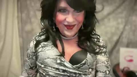 mskarentoy online show from 11/28/25, 10:45