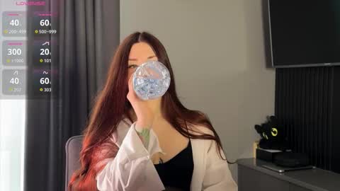 Lucy online show from 03/22/26, 05:44