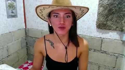 Keanna Mae Gracia online show from 10/20/25, 02:17