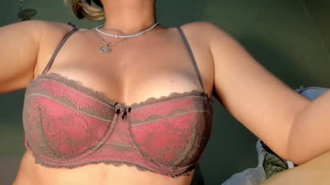 MsPurrfectLove online show from 02/20/25, 01:46