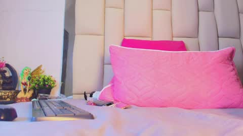 FERNANDA 3 online show from 04/01/26, 03:07