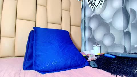 MARIA ANTONELLA 3 online show from 10/01/25, 03:12