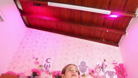 Manuela  online show from 10/07/25, 03:14