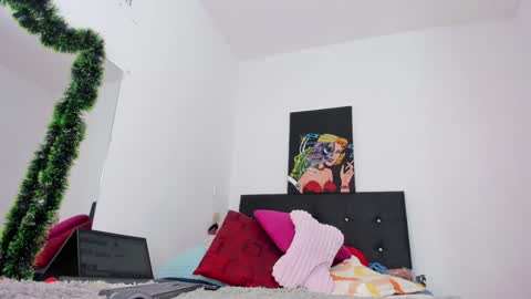 Chloe new account online show from 12/06/24, 07:45