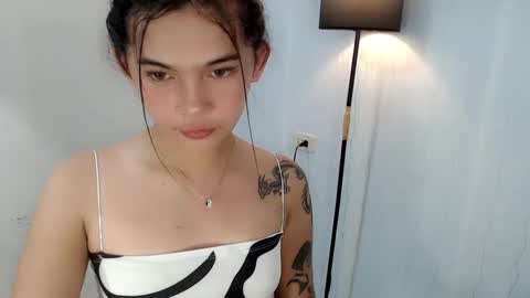 Snapshot of mstefany chatting on 12/12/24, 01:43 tefany online show from 12/12/24, 01:43