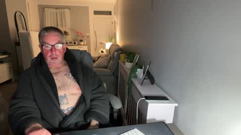 mtb1697 online show from 10/27/25, 12:26