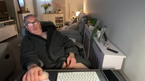 mtb1697 online show from 10/28/25, 07:45