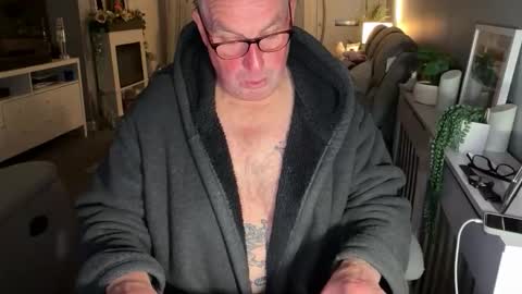 mtb1697 online show from 03/31/26, 10:54