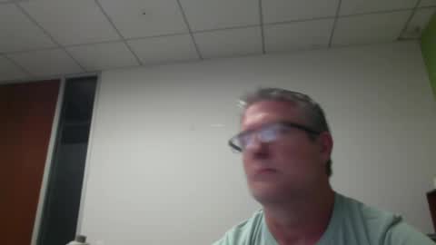 Snapshot of mtbrdr76 chatting on 07/11/26, 12:13 Fun time Daddy online show from 07/11/26, 12:13