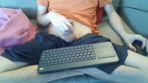 mteacher4fun online show from 10/26/25, 06:36