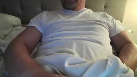 Snapshot of mtman5 chatting on 04/23/26, 12:56 mtman5 online show from 04/23/26, 12:56