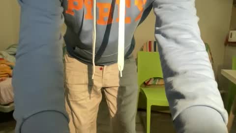 Snapshot of much_fun1 chatting on 10/19/25, 02:07 much_fun1 online show from 10/19/25, 02:07