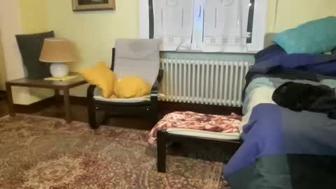 Snapshot of much_fun1 chatting on 12/18/25, 03:40 much_fun1 online show from 12/18/25, 03:40