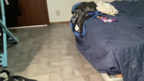 Snapshot of much_fun1 chatting on 04/09/26, 03:39 much_fun1 online show from 04/09/26, 03:39