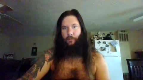 Snapshot of mudge chatting on 01/30/25, 11:01 Mudge online show from 01/30/25, 11:01