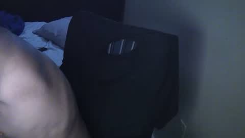 Snapshot of muffdiver718 chatting on 02/01/25, 11:37 Muffdiver online show from 02/01/25, 11:37