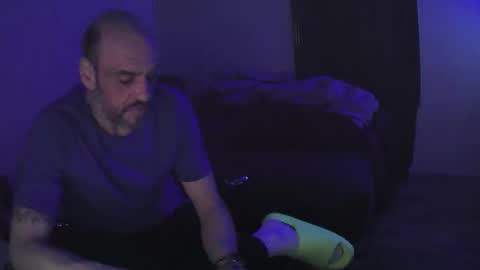 Snapshot of muffdiver718 chatting on 02/03/26, 05:16 Muffdiver online show from 02/03/26, 05:16