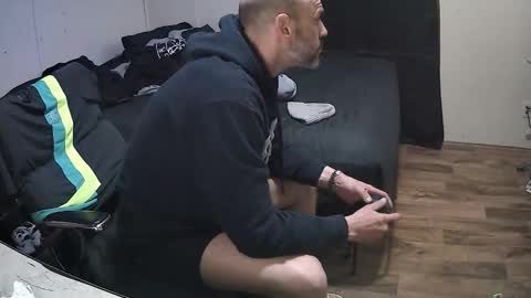 Snapshot of muffdiver718 chatting on 02/22/26, 09:24 Muffdiver online show from 02/22/26, 09:24