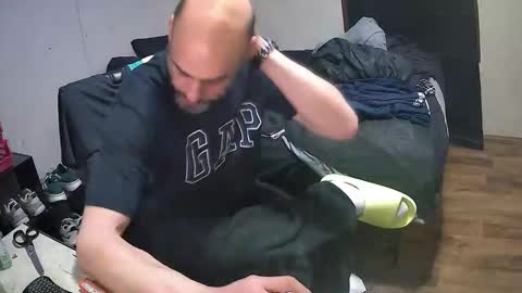 Snapshot of muffdiver718 chatting on 03/01/26, 12:40 Muffdiver online show from 03/01/26, 12:40