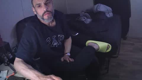 Snapshot of muffdiver718 chatting on 03/02/26, 05:08 Muffdiver online show from 03/02/26, 05:08