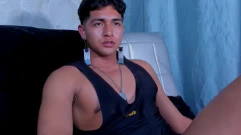 Snapshot of muichiro_tokito1 chatting on 12/20/24, 10:49 muichiro tokito1 online show from 12/20/24, 10:49