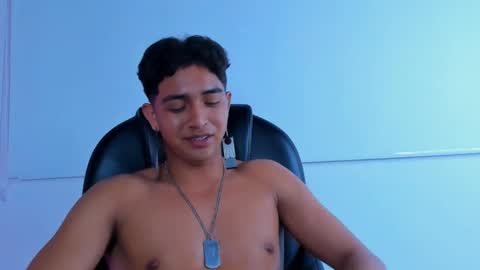 Snapshot of muichiro_tokito1 chatting on 12/21/24, 08:28 muichiro tokito1 online show from 12/21/24, 08:28