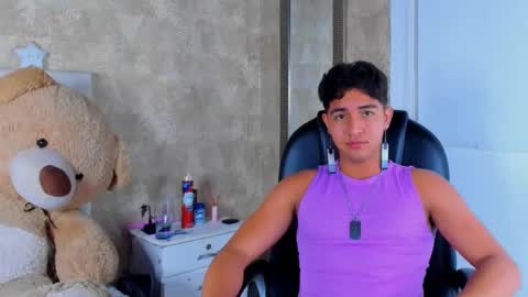 Snapshot of muichiro_tokito1 chatting on 01/02/25, 03:48 muichiro tokito1 online show from 01/02/25, 03:48