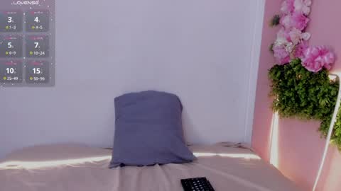 Snapshot of mulan_queen chatting on 04/28/26, 01:16 Mulan online show from 04/28/26, 01:16