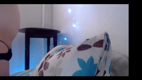 Snapshot of mulkitaruizxox chatting on 04/27/26, 06:39 mulkitaruizxox online show from 04/27/26, 06:39