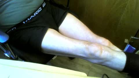 Snapshot of muller520 chatting on 06/21/26, 06:27 muller520 online show from 06/21/26, 06:27