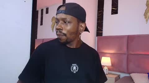 Snapshot of muller_asher chatting on 10/02/25, 04:41 Muller Asher online show from 10/02/25, 04:41