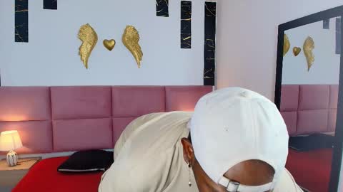 Snapshot of muller_asher chatting on 10/15/25, 09:26 Muller Asher online show from 10/15/25, 09:26