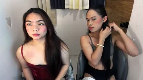 multicummer_devi online show from 05/18/26, 02:29