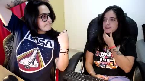 Dani and Alex online show from 09/17/25, 10:33