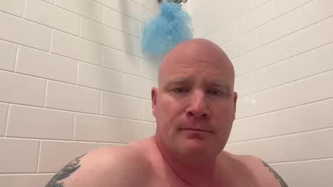 Snapshot of multipopper chatting on 02/14/25, 02:28 multipopper online show from 02/14/25, 02:28