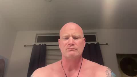 Snapshot of multipopper chatting on 02/16/25, 07:37 multipopper online show from 02/16/25, 07:37