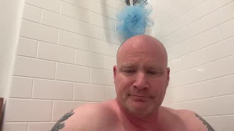 Snapshot of multipopper chatting on 02/18/25, 01:54 multipopper online show from 02/18/25, 01:54